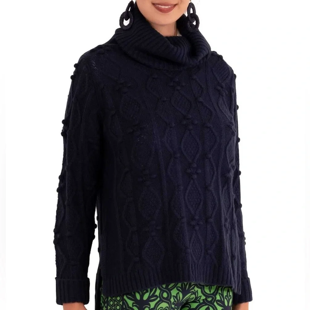 Gretchen Scott Dark Navy Knot Enough Textured‎ Side Slit Chunky Sweater Sz Small